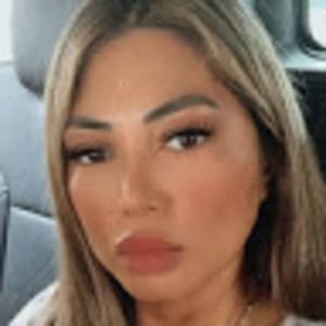 Meet your Posher, Lea